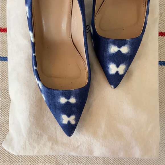 J. Crew navy and white ikat pump heels, size 6! - Picture 3 of 6